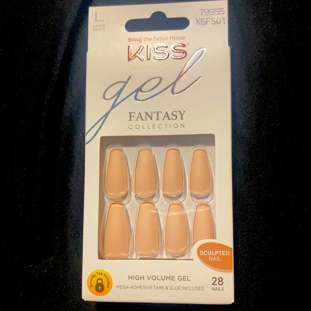 Kiss gel nails